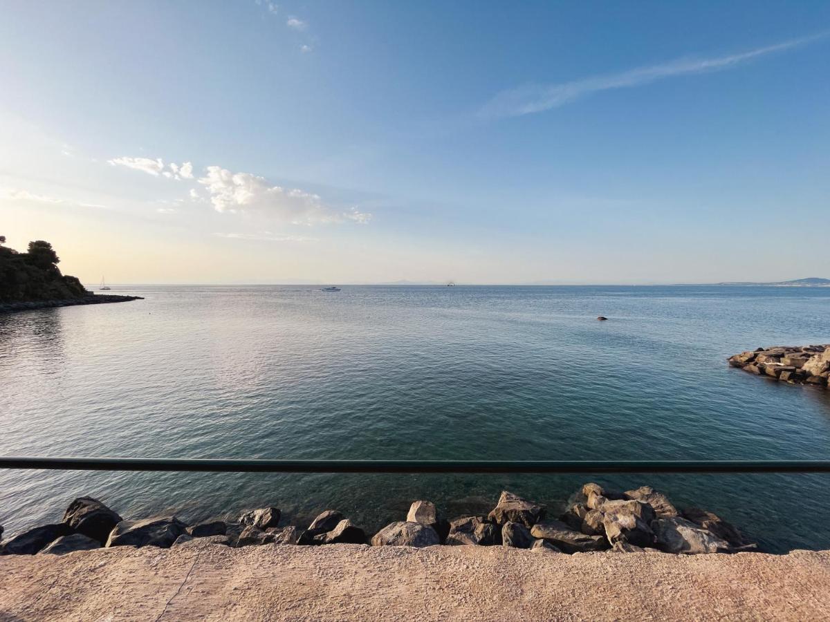 Nelinda Waterfront Accommodation Casamicciola Terme Екстериор снимка