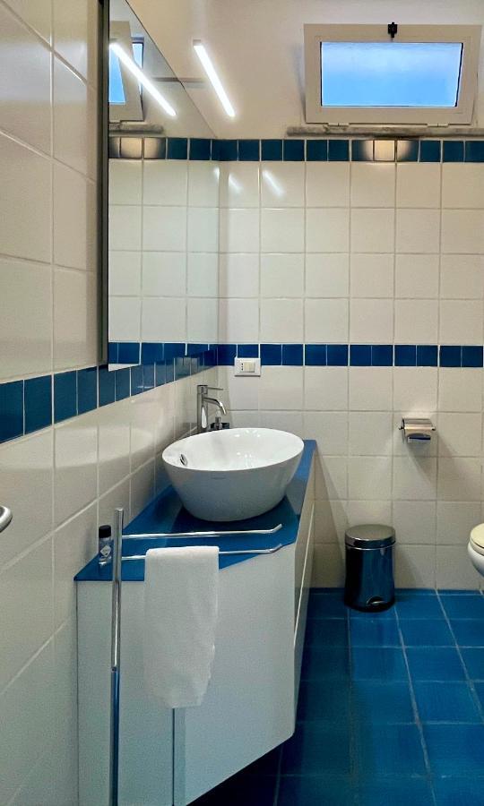 Nelinda Waterfront Accommodation Casamicciola Terme Екстериор снимка