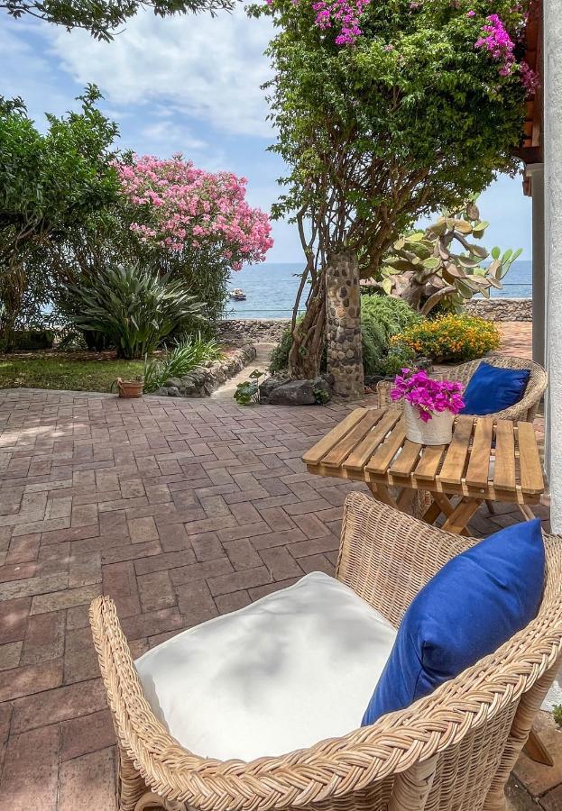 Nelinda Waterfront Accommodation Casamicciola Terme Екстериор снимка